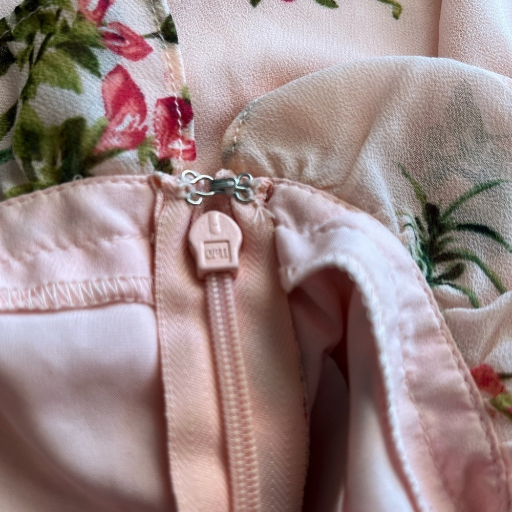 Floral Dress - Picture 7 of 9